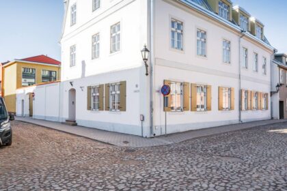 belhome.ee - Lutsu 14 külaliskorter